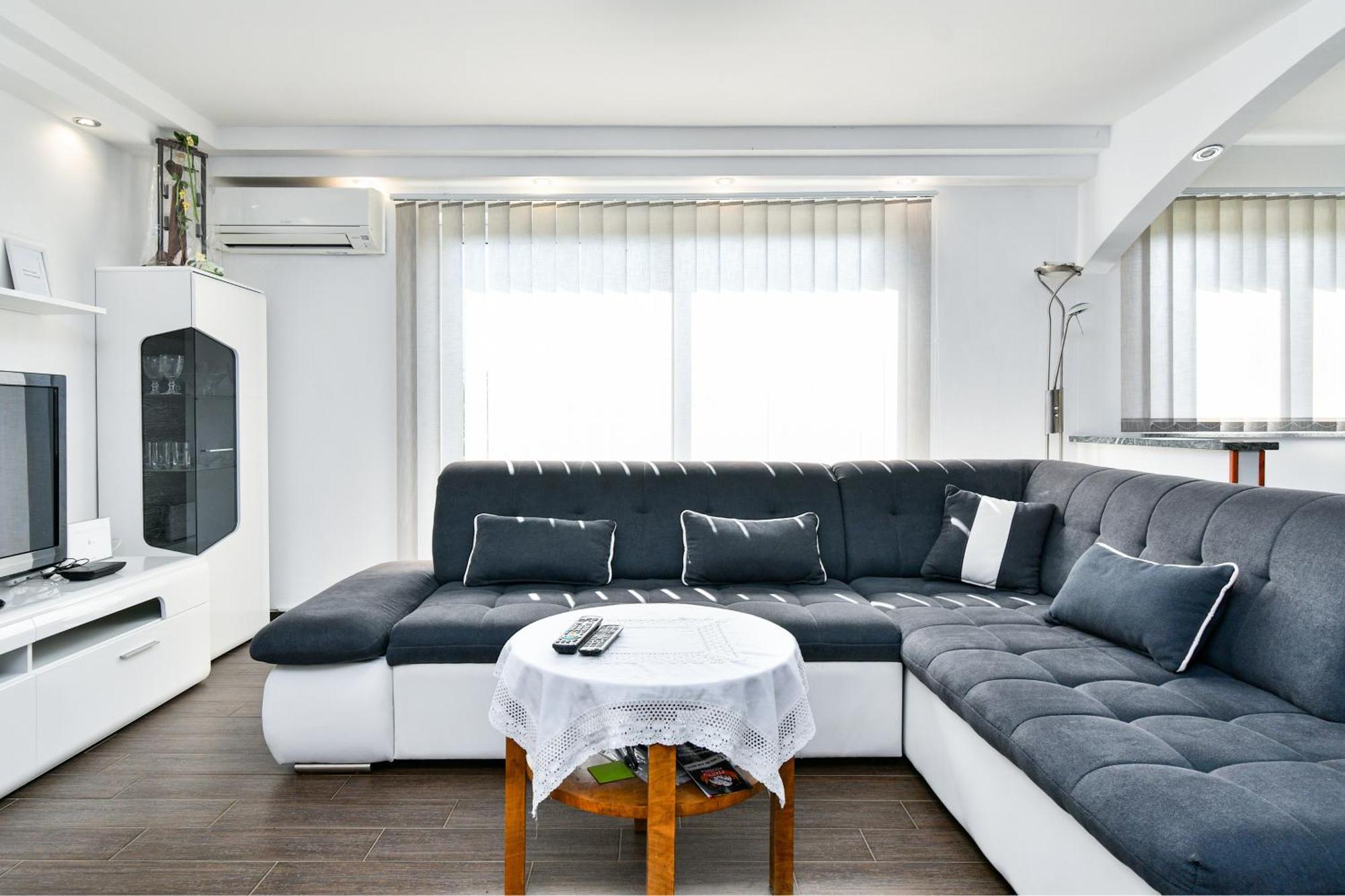 Apartman Lavanda Sa Bazenom I Okucnicom 4* Hreljin Extérieur photo